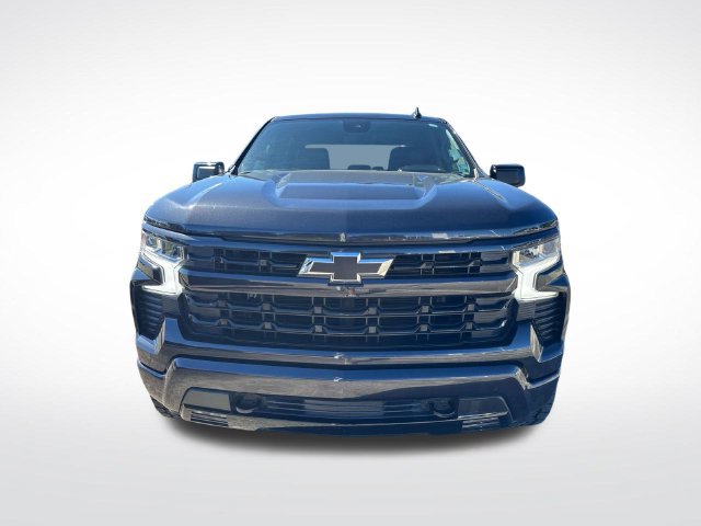 Used 2024 Chevrolet Silverado 1500 RST w/ Z71 Off-Road Package AWD/4WD image 2