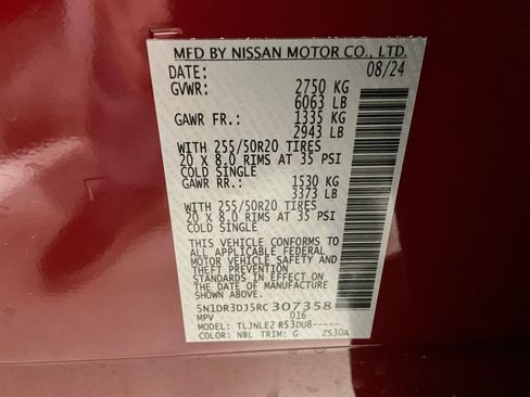 Used 2024 Nissan Pathfinder Platinum w/ Cargo Package AWD/4WD image 33
