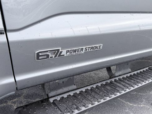 Used 2024 Ford F350 XLT image 11