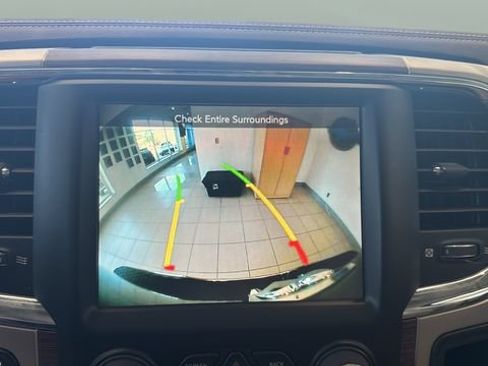 Used 2017 RAM 1500 Laramie w/ Convenience Group AWD/4WD image 12