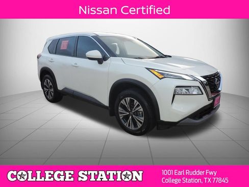 Certified 2023 Nissan Rogue SV FWD image 1