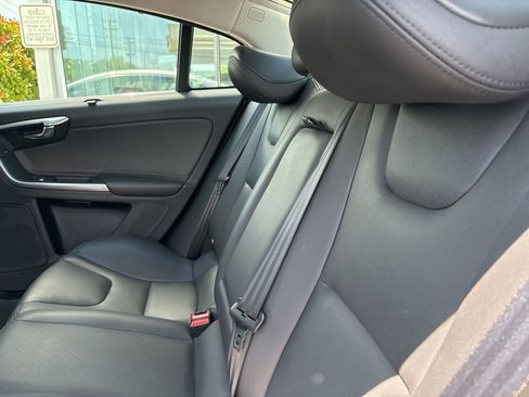 Used 2018 Volvo S60 T5 Inscription Platinum AWD/4WD image 12