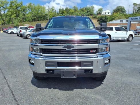 Used 2016 Chevrolet Silverado 2500 LTZ w/ LTZ Plus Package image 10