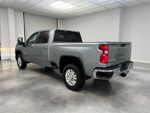 Used 2024 Chevrolet Silverado 2500 LT image 5