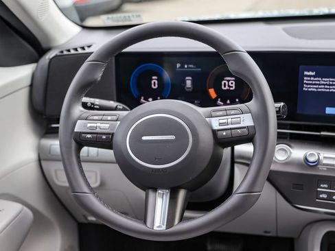 Used 2024 Hyundai Kona SEL FWD image 15