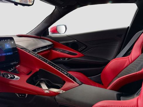 New 2025 Chevrolet Corvette E-Ray w/ Stealth Interior Trim Package image 25
