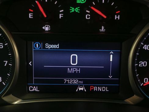 Used 2021 Chevrolet Equinox LT AWD/4WD image 38