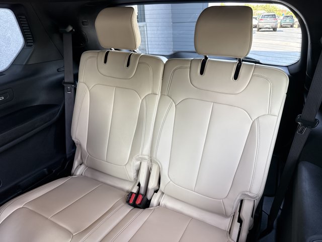 Used 2023 Jeep Grand Cherokee L Limited AWD/4WD image 7