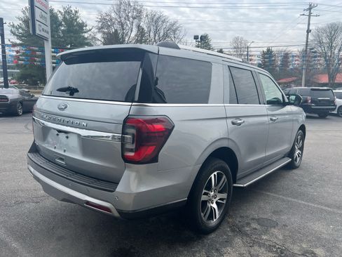 Used 2023 Ford Expedition Limited image 7