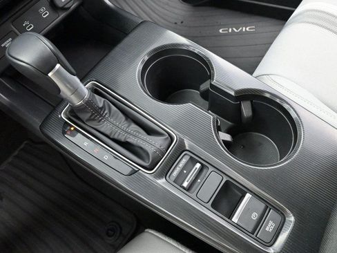 Used 2025 Honda Civic Sport image 24