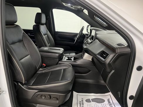 Used 2023 Chevrolet Suburban Premier image 60