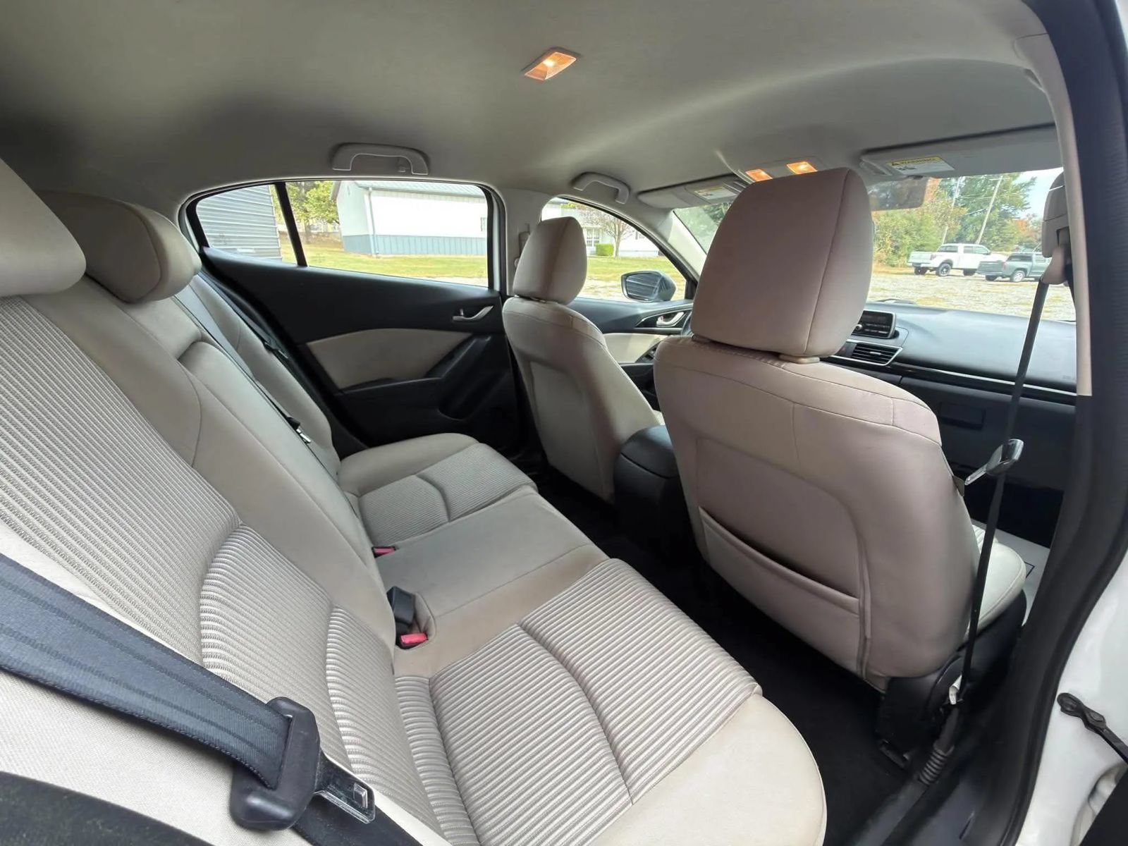 Used 2014 MAZDA MAZDA3 i Touring FWD image 15