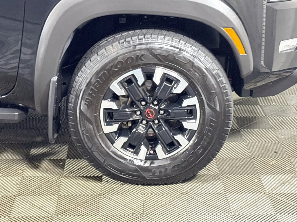 Used 2022 Nissan Frontier PRO-4X AWD/4WD image 23