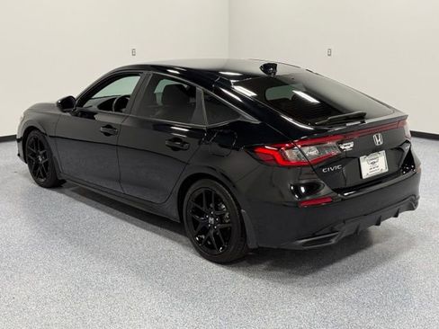 Used 2024 Honda Civic Sport image 9
