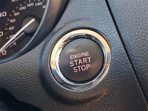 Used 2019 Subaru Outback 2.5i Limited image 22