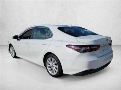 Used 2024 Toyota Camry LE FWD image 7