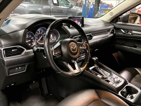 Used 2019 MAZDA CX-5 Touring image 15