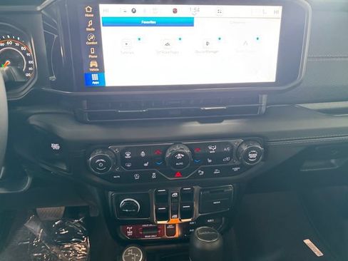 New 2026 Jeep Gladiator Mojave w/ Safety Group AWD/4WD image 14