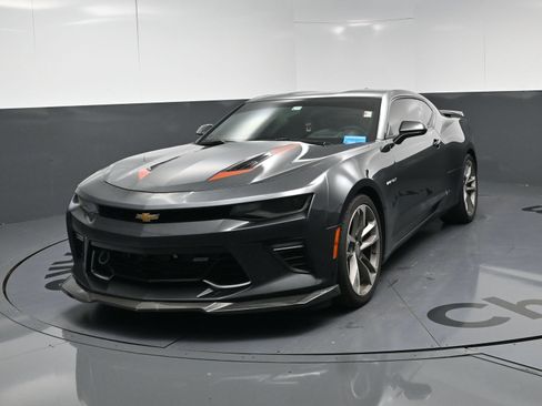 Used 2017 Chevrolet Camaro SS w/ 50th Anniversary Edition RWD image 11
