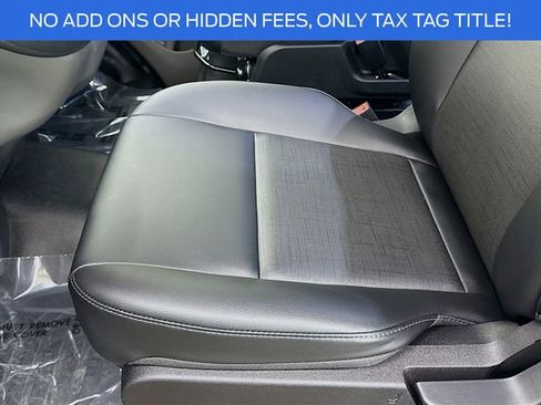 New 2025 Ford Transit 250 148 Medium Roof image 18