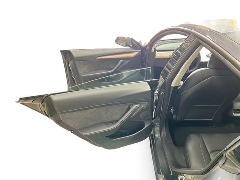 Certified 2023 Tesla Model 3 Standard Range RWD image 10