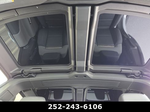 Used 2025 GMC Hummer EV 3X AWD/4WD image 13