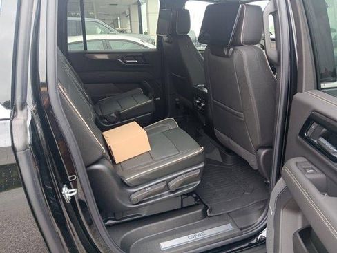 New 2026 GMC Yukon XL Elevation AWD/4WD image 17
