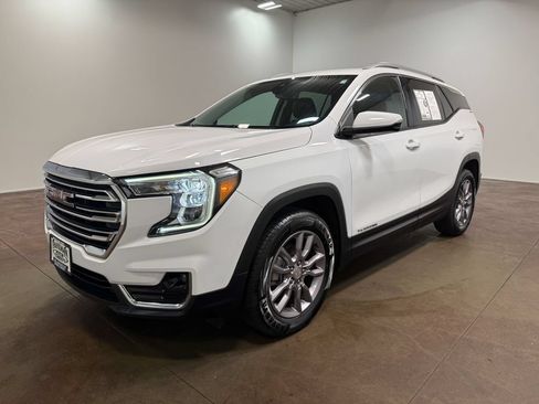 Used 2023 GMC Terrain SLT AWD/4WD image 41