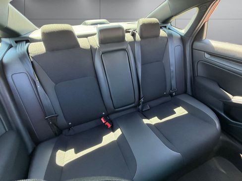 Used 2025 Honda Civic Sport image 18
