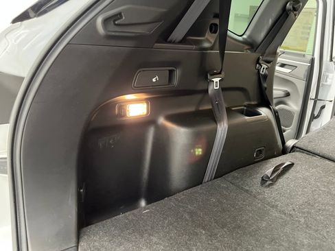 Used 2024 Mitsubishi Outlander SE AWD/4WD image 43