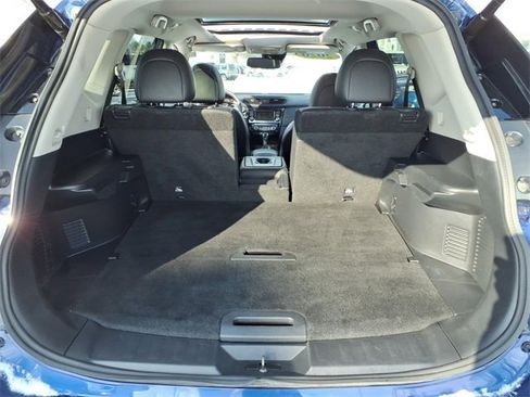Used 2020 Nissan Rogue SL image 11