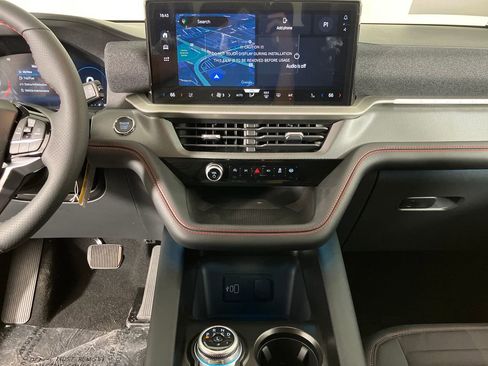 New 2026 Ford Explorer ST-Line w/ ST-Line Street Pack image 29