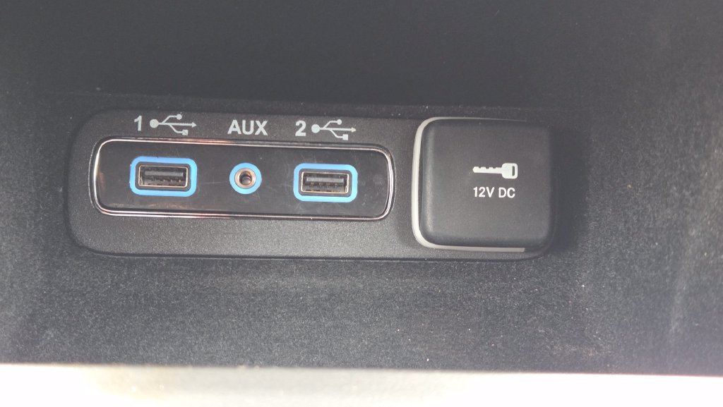 Used 2018 Jeep Grand Cherokee Altitude AWD/4WD image 34