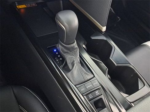 Used 2025 Toyota Camry LE image 30