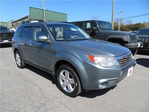 Used 2009 Subaru Forester 2.5X Limited image 1
