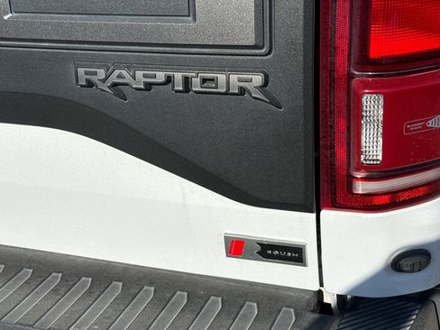Used 2019 Ford F150 Raptor w/ Equipment Group 802A Luxury AWD/4WD image 6