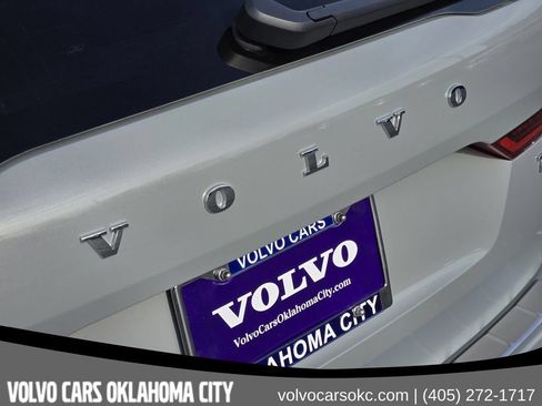 Used 2026 Volvo XC60 T8 Ultra w/ Protection Package Premier AWD/4WD image 12
