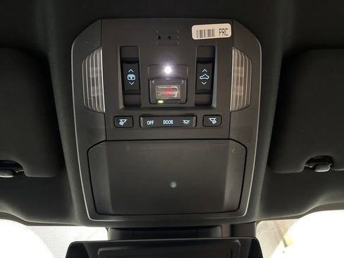 Used 2021 Toyota Highlander Platinum image 28