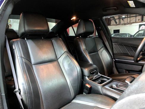 Used 2017 Dodge Charger SXT w/ Plus Group image 43