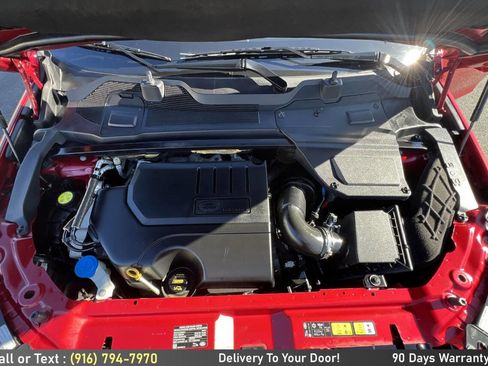 Used 2019 Land Rover Discovery Sport SE image 12