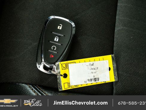 Certified 2020 Chevrolet Trax LT w/ LT Convenience Package AWD/4WD image 35