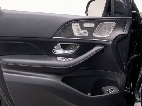 New 2026 Mercedes-Benz GLS 450 4MATIC image 15
