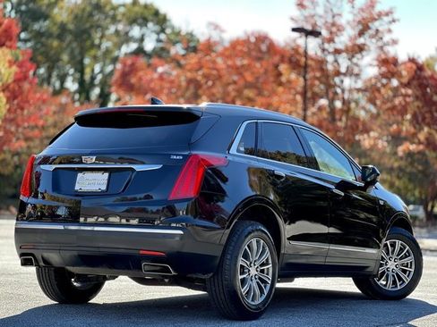 Used 2017 Cadillac XT5 Luxury w/ Driver Awareness Package image 5