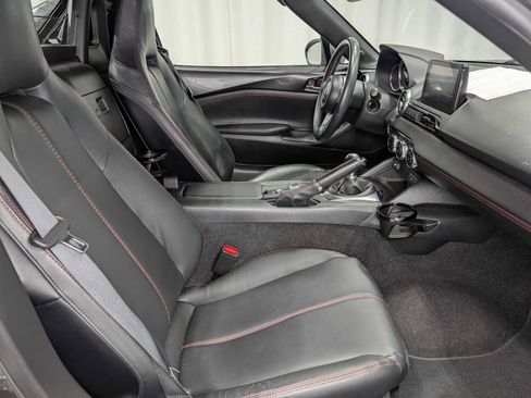 Used 2019 MAZDA MX-5 Miata RF Grand Touring image 43