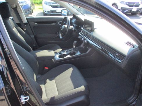 Certified 2024 Honda Civic EX image 14