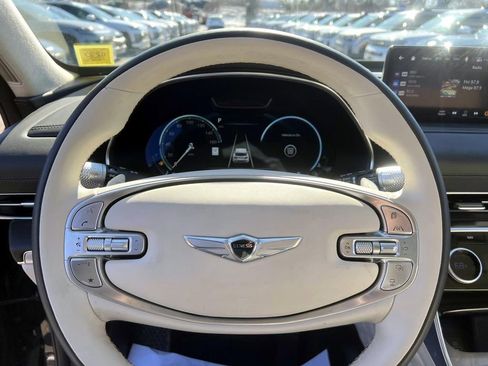 Certified 2023 Genesis GV80 3.5T image 30