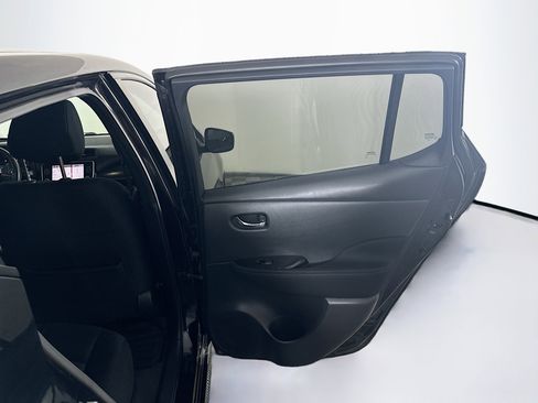 Used 2021 Nissan Leaf SV Plus image 31