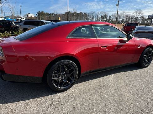 Used 2024 Dodge Charger R/T w/ Plus Group image 8