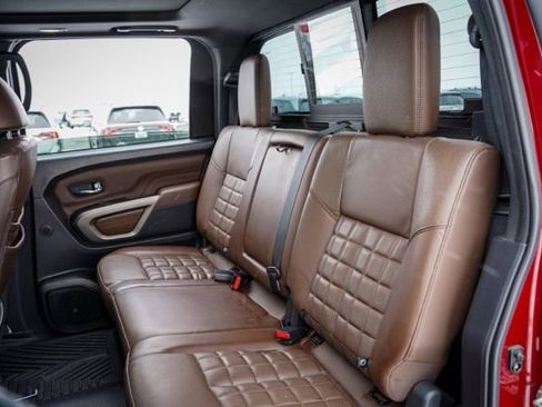 Used 2020 Nissan Titan Platinum Reserve w/ Moonroof Package image 14