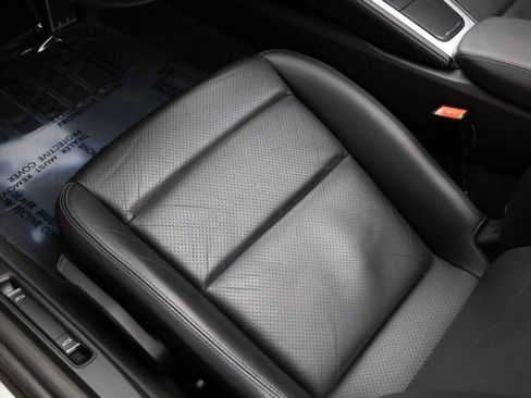 Used 2017 Porsche 718 Boxster S image 32